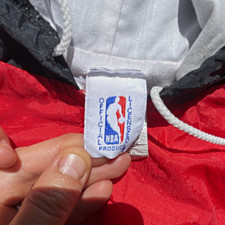 Vintage 90s Chicago Bulls Pro Player Jacket Toddler Size 3 NBA Hooded Red Black picture