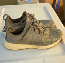 New Balance Unisex Adults Gray Low Top Athletic Sneaker Lace Up Synthetic picture