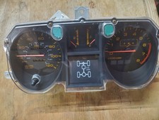 OEM 1994-1995 Mitsubishi Montero, Pajero Instrument Cluster 134K  MB946257 picture