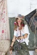 NWT  SOLD OUT Magnolia Pearl Sun Within Tee True New With Tags picture