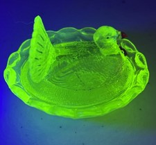 Vintage Boyd’s Uranium Glass Turkey Salt Dish  picture
