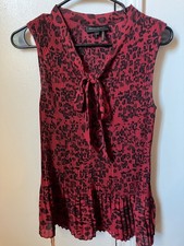 NWT DKNY Women’s Sleeveless Animal Print Ruched Blouse Size M Red Black picture