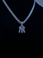 New York Yankees Necklace - Silver Plated - 22