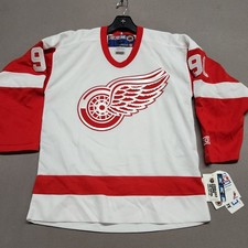 CCM Detroit Red Wings Fedorov Jersey Youth XL White Red NHL Made in Canada picture