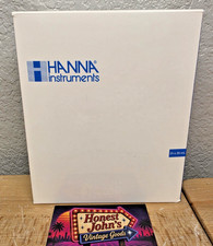 Hanna Instruments HI70024P 35ppt Salinity Calibration Solution, 25 Sachets picture