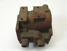 1940s-50s STUDEBAKER, WILLYS, KAISER+ | *NOS* TRANSMISSION HOUSING CASE picture