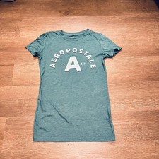 Aeropostale Green Logo Graphic Tee (XS)  Bundle & Save picture