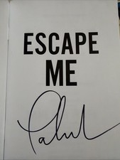 Tahereh Mafi - Escape Me Arc Sampler Signed / Autographed picture