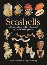 Seashells: A Compendium of Five Thousand of the World's Species Hardcover picture