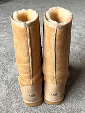 UGG Classic Tall Women’s Mid-Calf Suede Sheepskin Pull-On Boots Beige W 9 picture