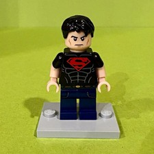 LEGO 5004076 DC Super Heroes Superboy Minifigure 2014 Target Exclusive NEW picture