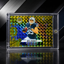 Brock Bowers RARE GOLD REFRACTOR ROOKIE SP PANINI MOSAIC PRIZM NFL DEBUT RC SSP picture