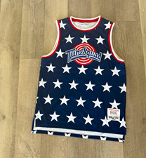 Hooligan Classics Tune Squad Bugs Bunny Men's M Breathable Stars Jersey Tank picture