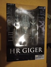 2004 RARE HR GIGER Li II Sculpture McFarlane Grail Piece from HR Giger Museum picture