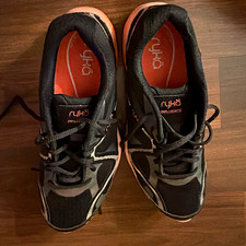 Ryka Influence Women's Athletic Sneakers Black/Gray/Pink Camo Mesh Lace-Up picture