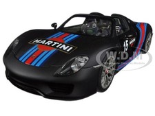 PORSCHE 918 SPYDER WEISSACH PACKAGE BLACK /MARTINI LIVERY #15 1/18 AUTOART 77929 picture