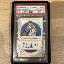 2023-2024 Panini National Treasures Chet Holmgren Gold Auto /10  OKC Thunder picture