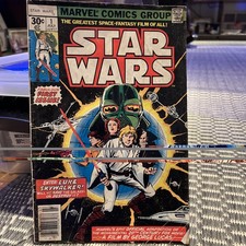 Marvel Comics 1977 Vintage Star Wars First Issue Bagged And Boarded picture