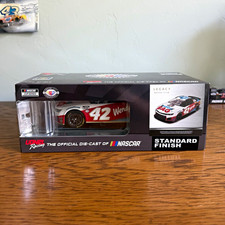 Lionel Racing 1:24 NASCAR Cup Legacy Motor Club #42 2023 Camaro ZL1 Diecast picture