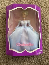 Vintage 2001 Disney Cinderella Jakks Pacific Fashion Doll 12
