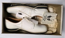 Vintage Hush Puppy Golf Shoe with Kiltie ..Size 7 1/2M ...Made in USA picture