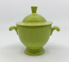 Vintage Fiesta Chartreuse Covered Sugar Bowl w/Lid HLC 1950s Fiestaware picture