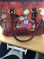  Love Moschino 