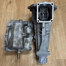 Borg Warner WC Chevy S10 T5 Top Cover & Tail Housing picture