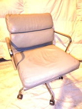 VINTAGE Herman Miller EAMES GREY leather SOFT PAD Managerial chair 1999 MCM picture
