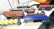 Lionel Lionel Lines O Gauge Freight Car Lot  of 9 cars w/o boxes. picture