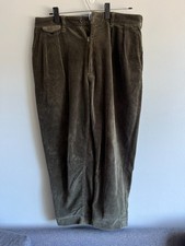 Beams+ Double Pleated Tapered Trousers - Dark Green Corduroy (Size Medium Men's) picture