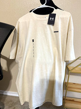 Under Armour UA Men's L Beige Crew Neck Short Sleeve Loose Fit Tagless Tee picture