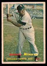 1957 Topps Baseball Minnie Minoso Card #138 - Chicago White Sox - Creases picture