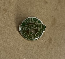 Vtg Publix Supermarkets Lapel Pin Leadership Giving picture