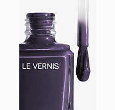 CHANEL Le Vernis Nail Colour #371 COSMIQUE- Limited Edition - New in Box picture
