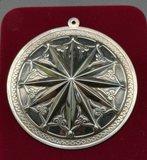 Kirk Stieff 1983 Williamsburg Silverplate Round Star Christmas Ornament picture