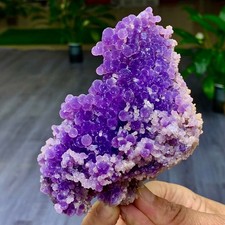 345G Natural purple grape agate quartz crystal granular mineral specimen picture