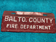 VINTAGE BALTIMORE COUNTY FIRE DEPARTMENT TAG TOPPER picture