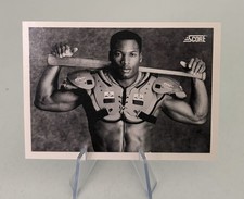 1990 Score - Bo Jackson #697 Bo Knows - Centered nice card  picture