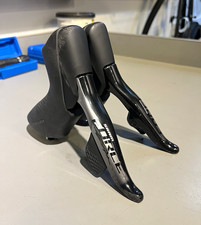 PAIR OF SRAM FORCE AXS D1 SHIFT/BRAKE LEVERS (Amazing condition) picture