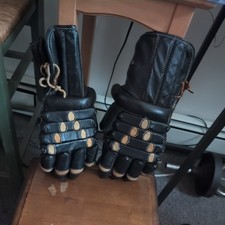 Vintage 1970s Winnwell Sears Pierre Pilote Model Hockey Gloves - Black & Tan 14