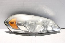 2006-2016 Chevrolet Impala Halogen Right Side Headlight Assembly OEM 25958360 picture