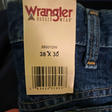 Wrangler Men's Straight Fit Jeans Blue Medium Wash Cotton Denim 5-Pocket Zip picture