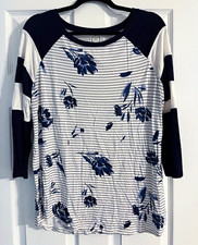 24/7 Maurices Women's M Top Navy/White Striped Crew Neck Raglan 3/4 Sleeve picture
