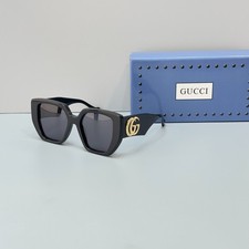 Gucci GG0956S 003 Square Oversized Sunglasses in Shiny Black/Gray Lens 100% UV picture