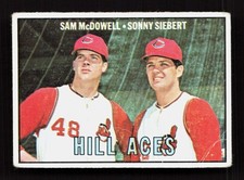 1967 Topps #463 Hill Aces (Sam McDowell / Sonny Siebert) picture
