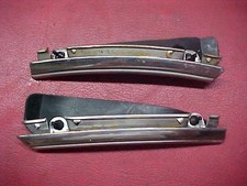 NICE ORIGINAL GM 68-72 CHEVELLE SS MALIBU EL CAMINO MONTE CARLO FENDER MOLDINGS picture