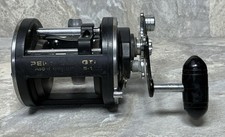 Vintage Penn 320 GTi Graphite Level-Wind Conventional Fishing Reel, Made In USA picture