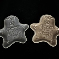 VTG Hull Pottery GINGERBREAD MAN SPOON REST Set of 2 Crooksville Bank 80th picture