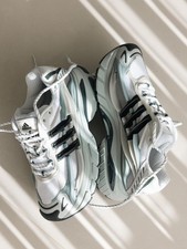 Pharrell x VIRGINIA x adidas Adistar Jellyfish Grey White Men picture